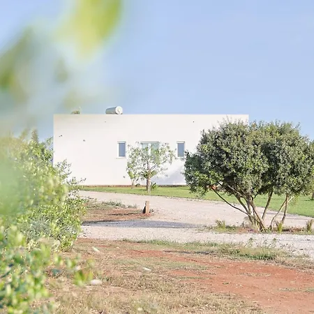 Villa Con Piscina E Vista Mare Immersa Nella Natura Torre San Giovanni