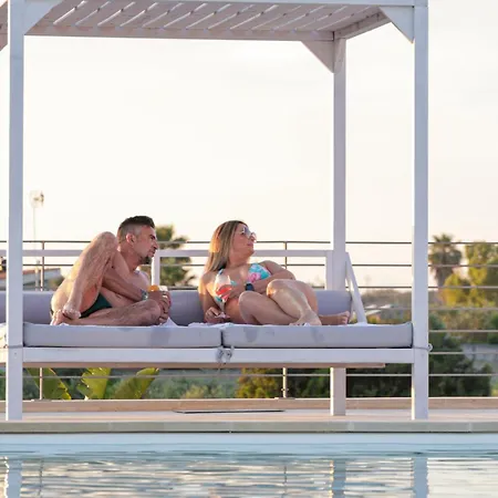Villa Con Piscina E Vista Mare Immersa Nella Natura
