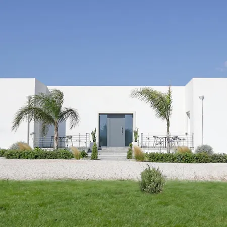 Villa Con Piscina E Vista Mare Immersa Nella Natura